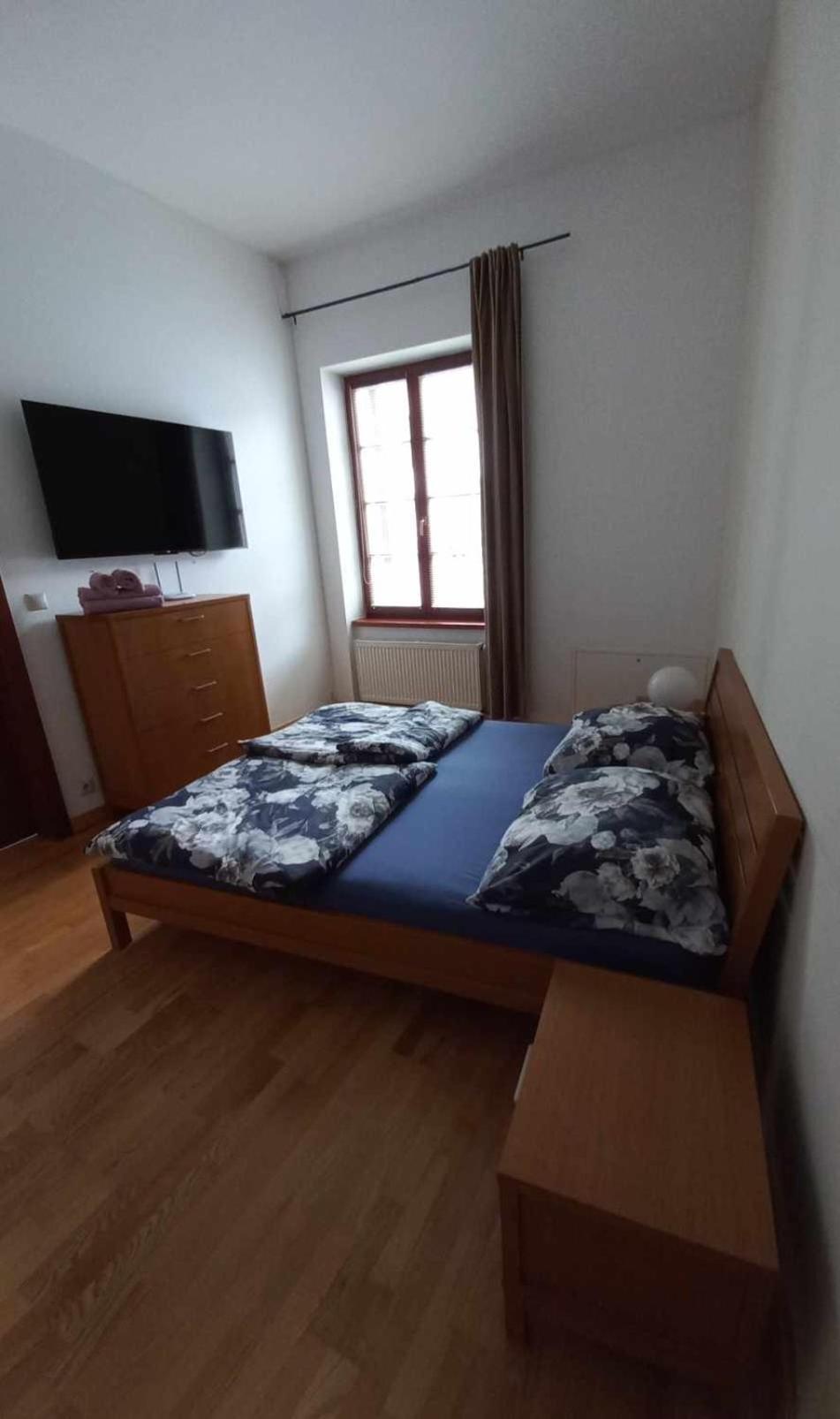 Apartman Pistacia Priame Centrum Bb Banska Bystrica Exterior photo