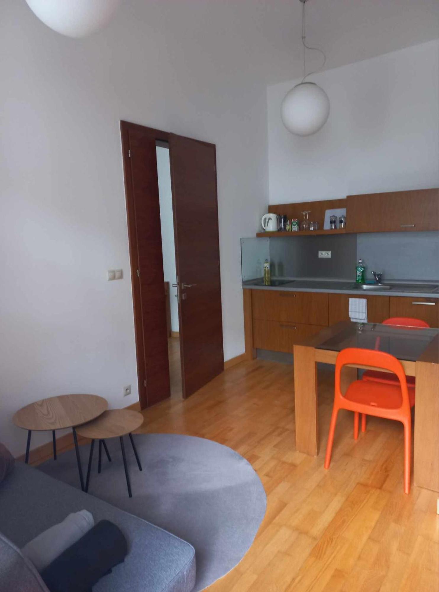 Apartman Pistacia Priame Centrum Bb Banska Bystrica Exterior photo